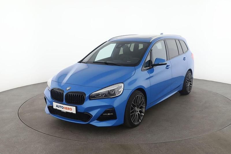 Blau Gebraucht 2020 BMW 220 Gran Tourer M Sport Van / Kleinbus | 26.700 € (Fairer Preis) - Bild 1/3