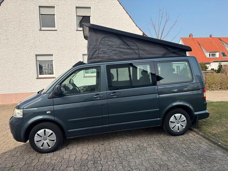 Gebraucht VW Multivan 131 PS (96 kW) 2008 Grau Van