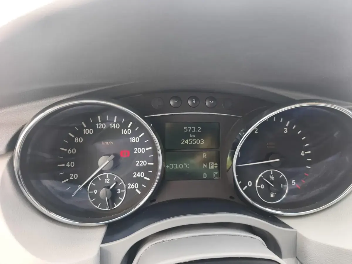 Gebraucht Mercedes S320 224 PS (164 kW) 2008 Silber Limousine