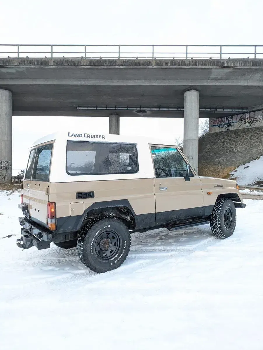 Gebraucht Toyota Land Cruiser 125 PS (91 kW) 1990 Beige SUV