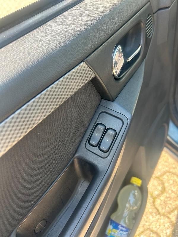 Gebraucht Opel Meriva 90 PS (66 kW) 2007 Van / Kleinbus