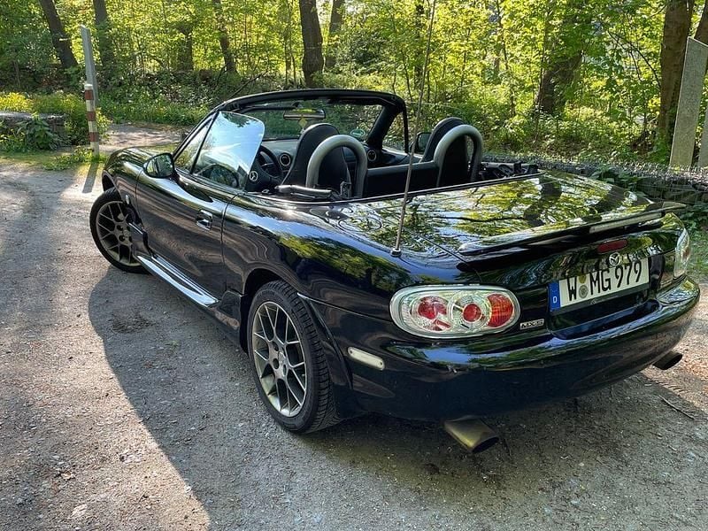Gebraucht Mazda MX5 110 PS (80 kW) 2004 Schwarz Cabrio