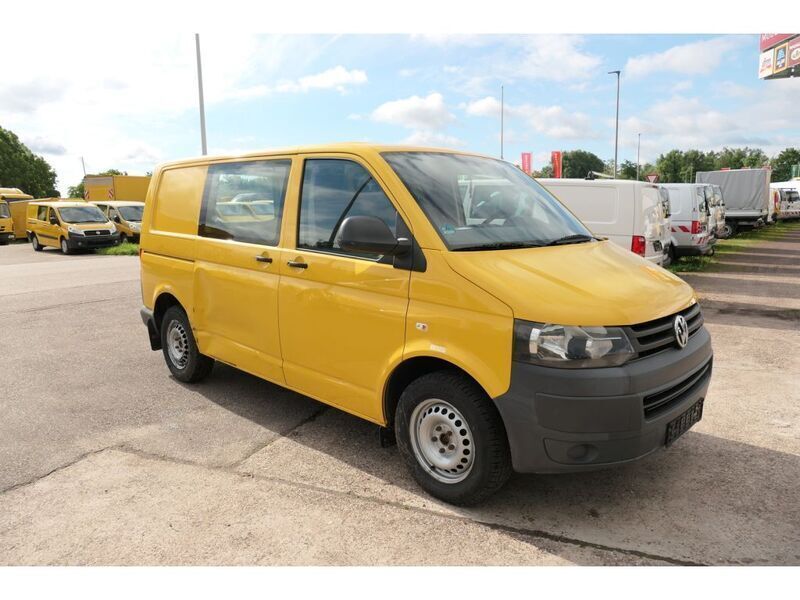 Gebraucht VW T5 84 PS (61 kW) 2012 Ginstergelb r1032 Van