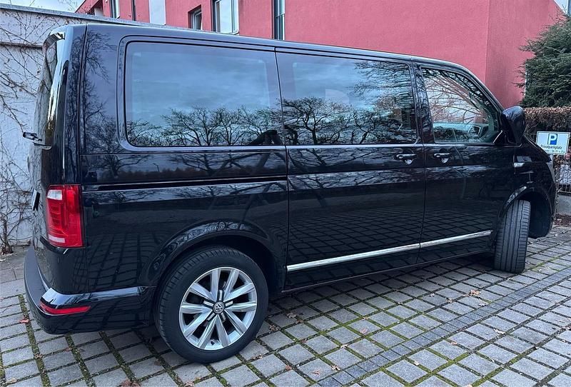 Gebraucht VW T6 Highline 204 PS (150 kW) 2018 Schwarz Van