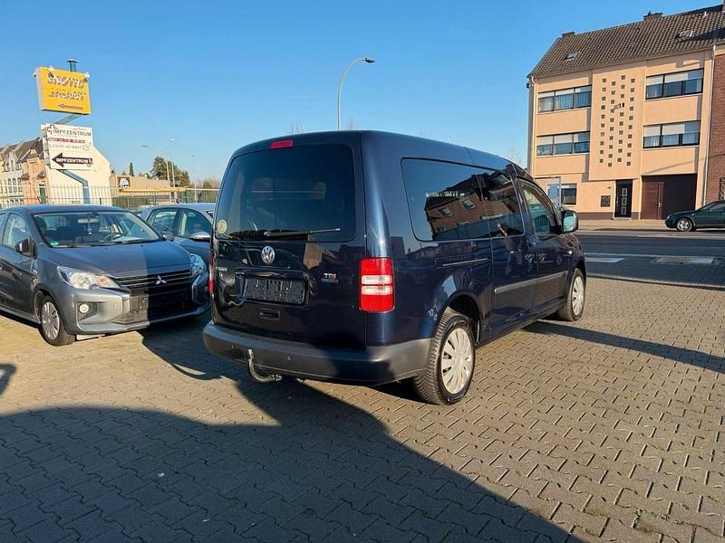Gebraucht VW Caddy Maxi 102 PS (75 kW) 2013 Blau Van / Kleinbus
