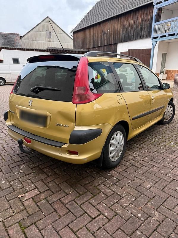 Gebraucht Peugeot 206 2003 Gelb Kombi