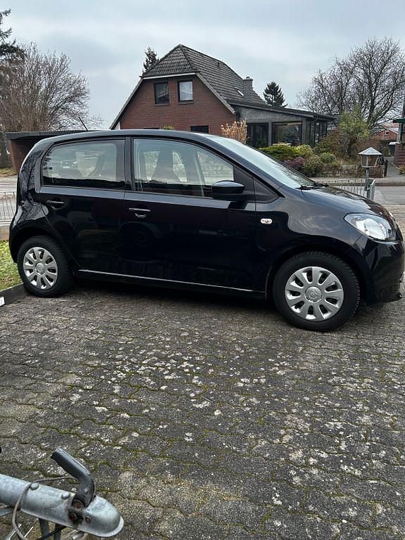 Gebraucht Skoda Citigo Active 60 PS (44 kW) 2013 Schwarz Kleinwagen