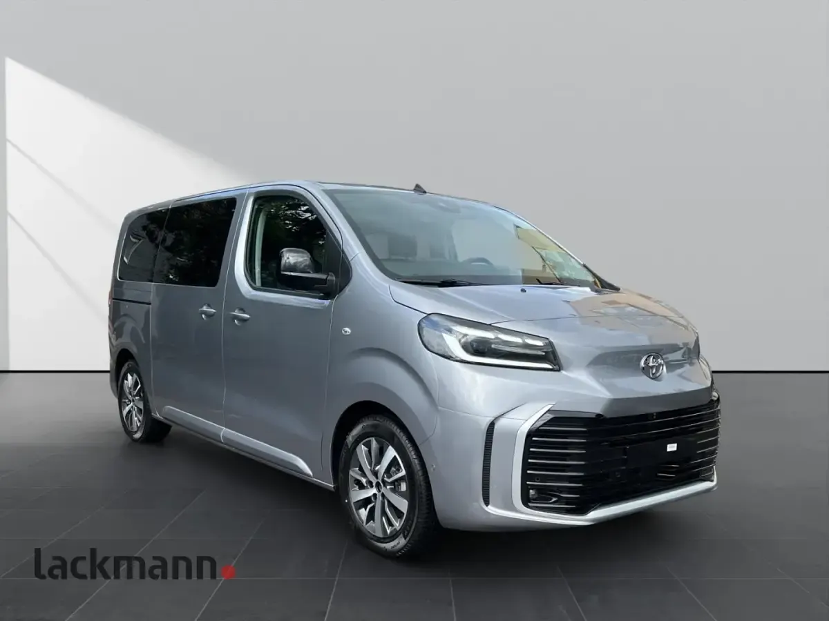 Neu Toyota Proace Verso 100 kW (136 PS) 2025 Grau Kombi