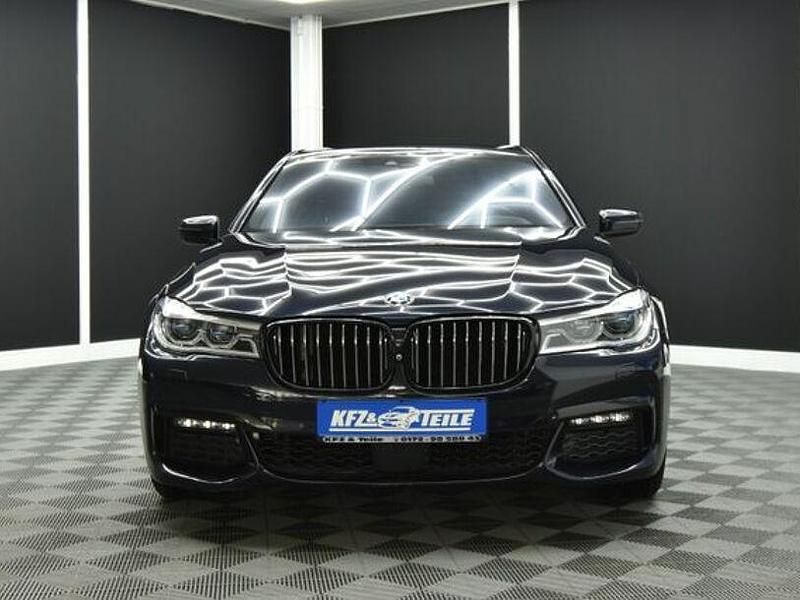 Gebraucht BMW 740 M Sport 320 PS (235 kW) 2017 Schwarz Limousine