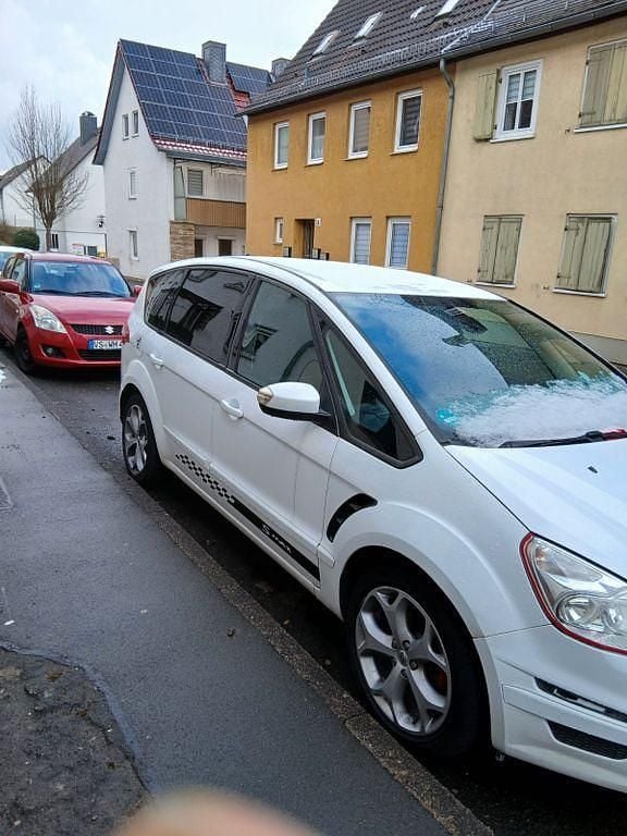 Gebraucht Ford S-MAX Trend 140 PS (102 kW) 2010 Weiß Van / Kleinbus