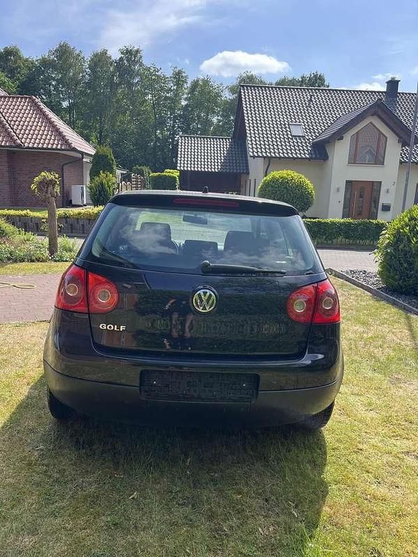 Gebraucht 2005 VW Golf IV Trendline Limousine | 1.750 € (Guter Preis) - Bild 1/4