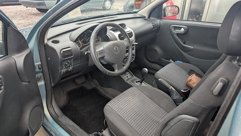 Gebraucht Opel Corsa Edition 85 PS (62 kW) 2005 Blau Limousine