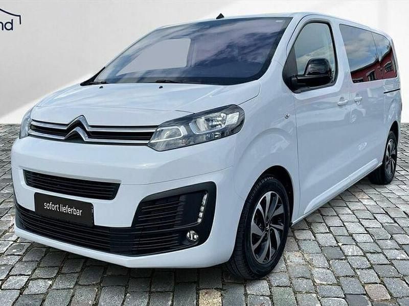 Weiß Gebraucht 2024 Citroën Spacetourer Feel Van | 34.970 € (Fairer Preis) - Bild 1/2