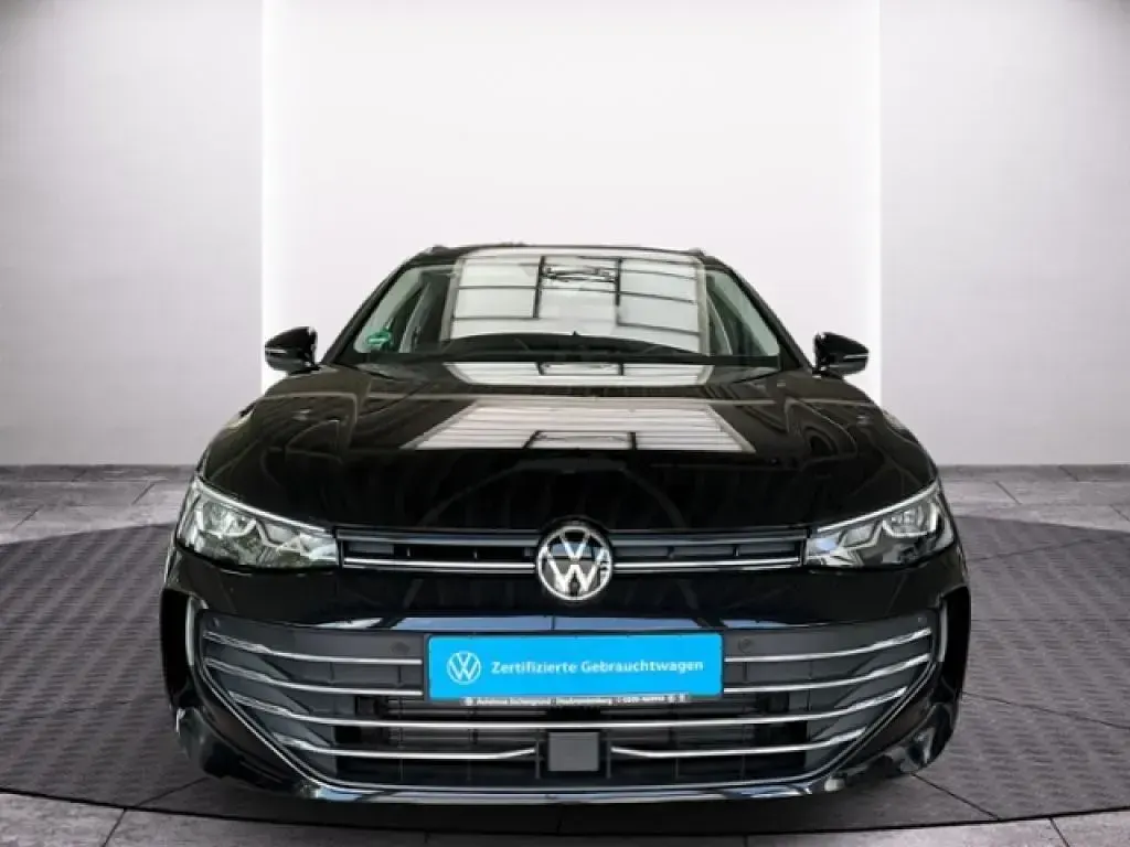 Gebraucht VW Passat Business 150 PS (110 kW) 2025 Grenadillschwarz metallic (metallic) Kombi