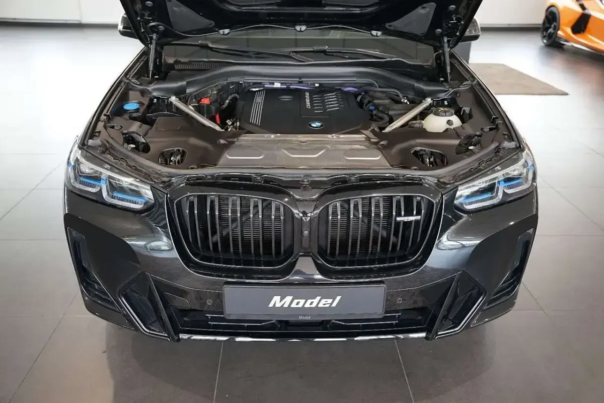 Gebraucht BMW X3 M 360 PS (264 kW) 2024 Black sapphire metallic SUV