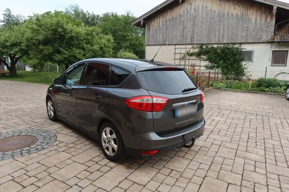Gebraucht Ford C-MAX SYNC Edition 140 PS (102 kW) 2014 Grau Van / Kleinbus