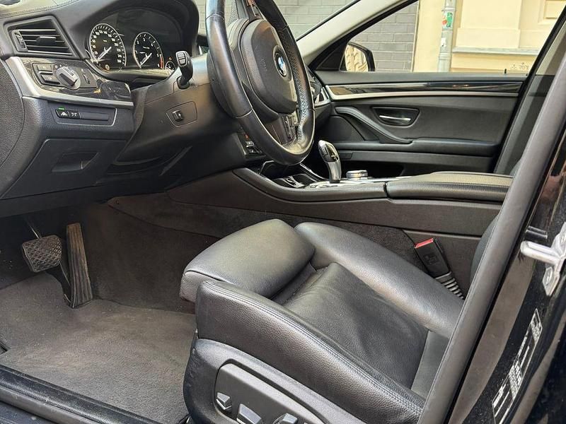 Gebraucht BMW 530 Performance 258 PS (189 kW) 2016 Schwarz Kombi