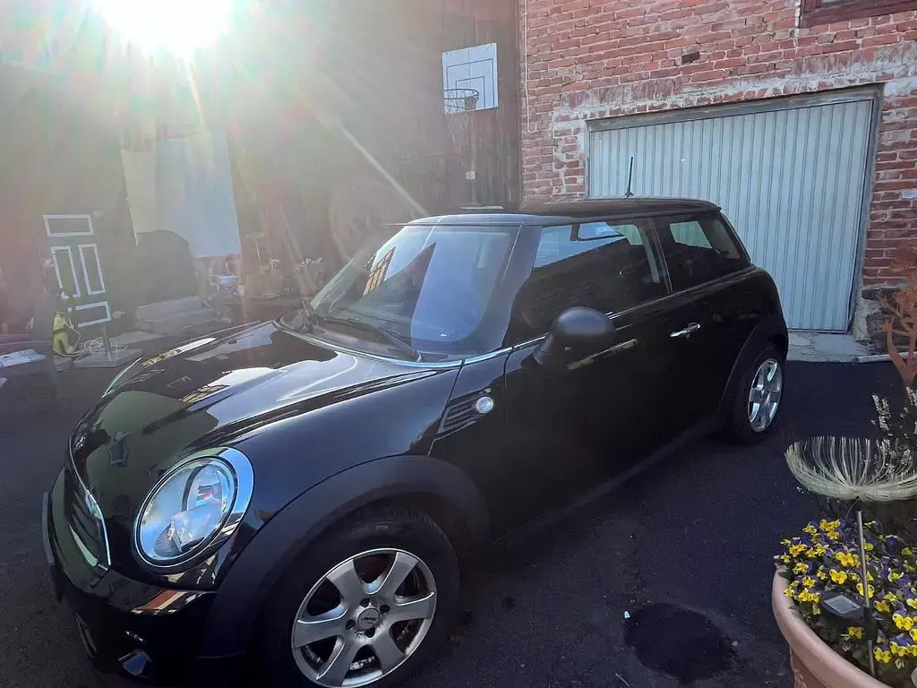 Używany Mini ONE 75 KM (55 kW) 2013 Czarny Hatchback