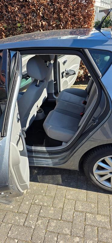 Gebraucht Seat Ibiza 77 PS (56 kW) 2012 Grau Kleinwagen