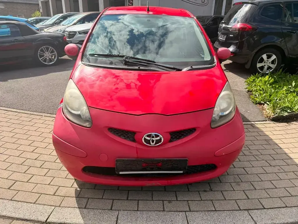 Gebraucht Toyota Aygo 68 PS (50 kW) 2007 Other Kleinwagen