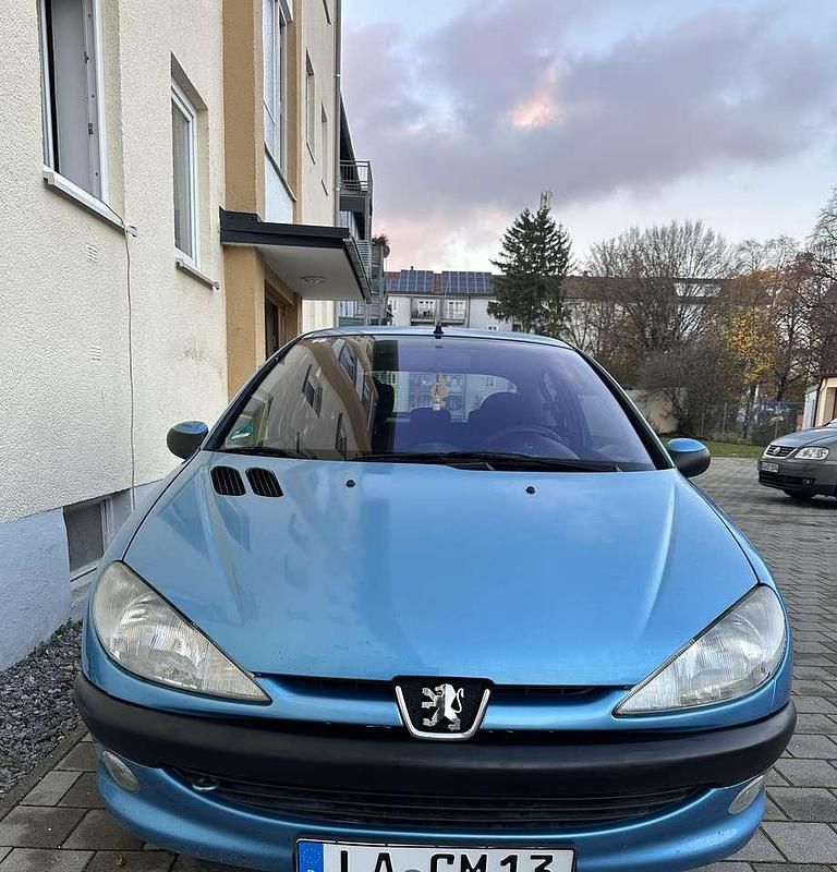 Gebraucht 2002 Peugeot 206 Limousine | 1.050 € (Fairer Preis) - Bild 1/4