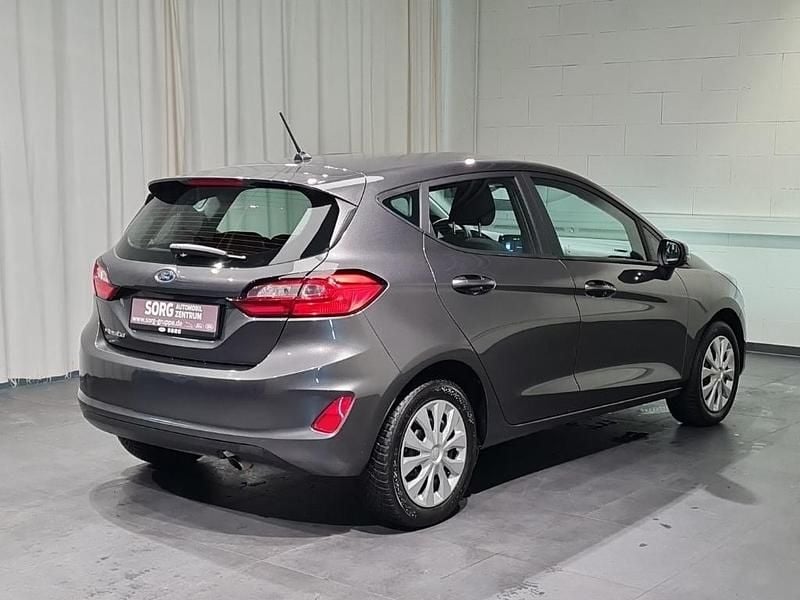 Gebraucht Ford Fiesta Cool & Connect 75 PS (55 kW) 2022 Grau, magnetic metallic Kleinwagen