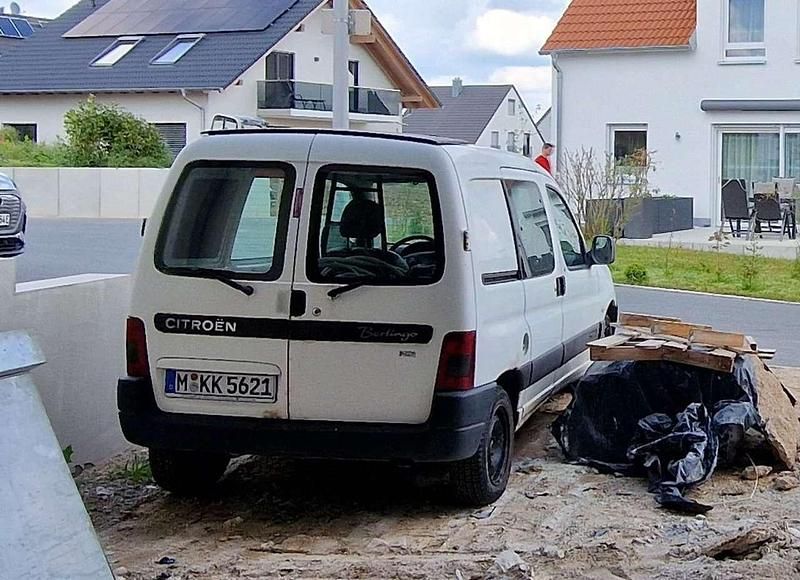 Gebraucht 2004 Citroën Berlingo Van / Kleinbus | 999 € (Superpreis) - Bild 1/4