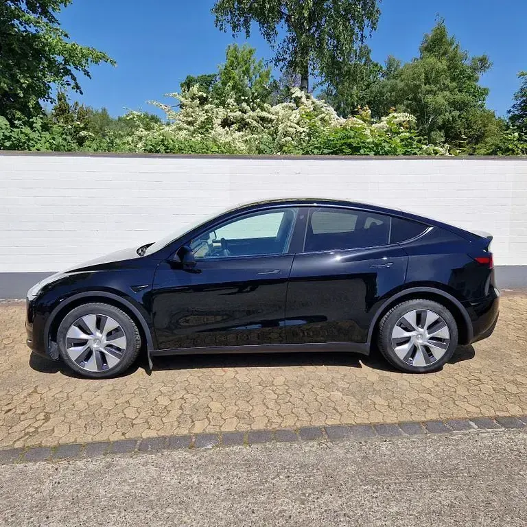 Gebraucht Tesla Model Y Long Range AWD 378 kW (514 PS) 2023 Schwarz SUV