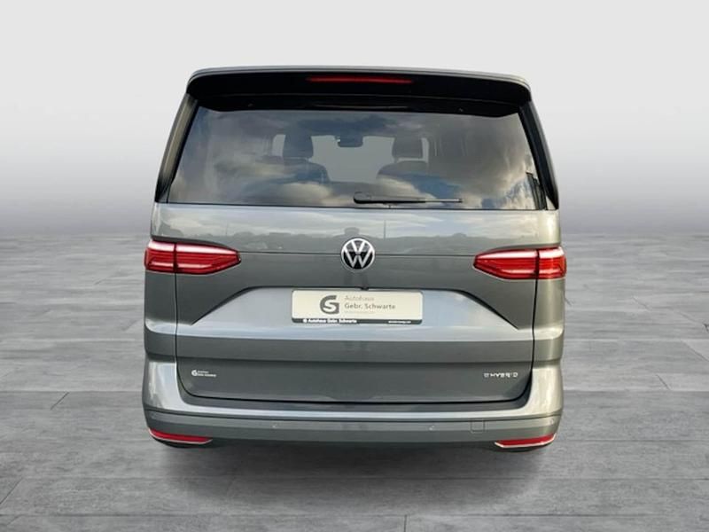 Second-hand VW Multivan Life 218 CP (160 kW) 2022 Gri Monovolum