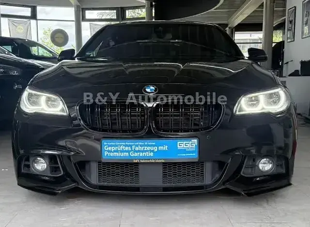 Gebraucht BMW 550 M Sport 449 PS (330 kW) 2014 Schwarz Limousine