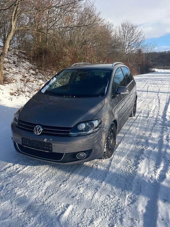 Gebraucht 2011 VW Golf Plus Cross Highline Van / Kleinbus | 8.000 € (Fairer Preis) - Bild 1/4