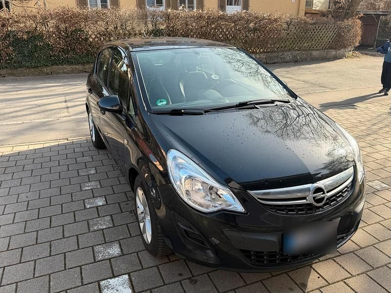 Gebraucht Opel Corsa 84 PS (61 kW) 2014 Kleinwagen