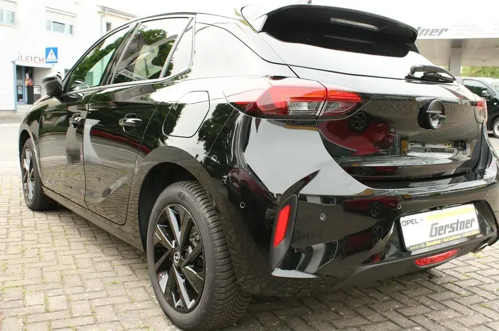 Gebraucht Opel Corsa 101 PS (74 kW) 2025 Schwarz Kleinwagen