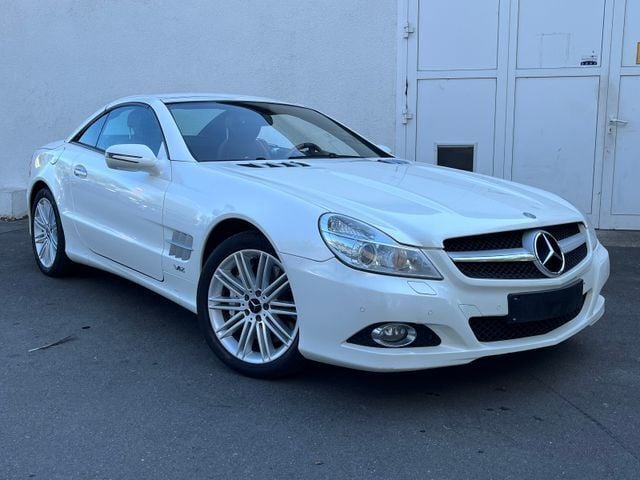 Diamantweiss metalliclack Gebraucht 2009 Mercedes SL600 Cabrio | 29.300 € (Fairer Preis) - Bild 1/4