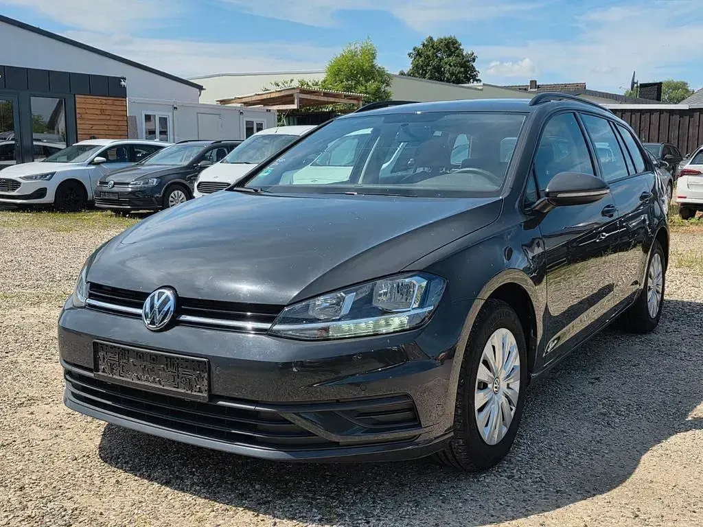 Gebraucht VW Golf VII 116 PS (85 kW) 2018 Grau Limousine