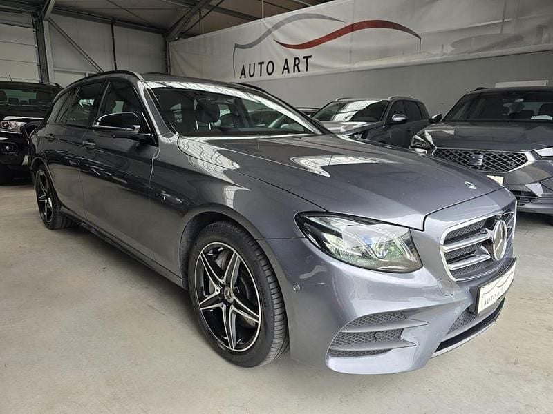 Selenitgrau metalliclack Gebraucht 2020 Mercedes E300 AMG Kombi | 26.990 € (Superpreis) - Bild 1/4
