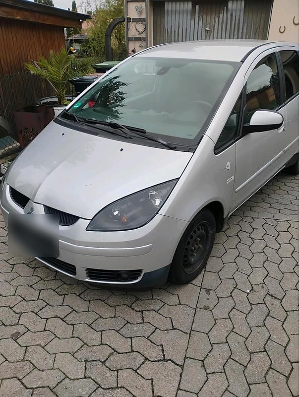 Gebraucht Mitsubishi Colt 95 PS (69 kW) 2007 Silber Kleinwagen
