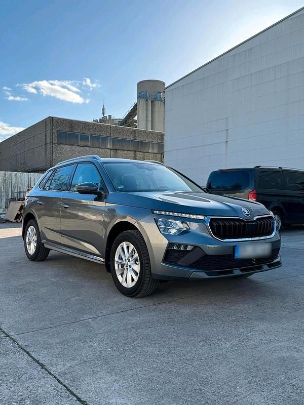 Gebraucht Skoda Kamiq 150 PS (110 kW) 2025 Grau SUV