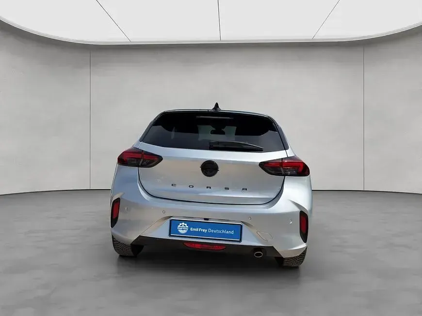 Gebraucht Opel Corsa 101 PS (74 kW) 2024 Kristall silber metallic Kleinwagen