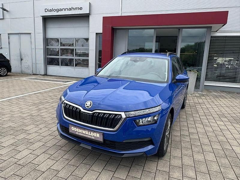 Energyblau Gebraucht 2022 Skoda Kamiq Clever SUV | 18.588 € (Superpreis) - Bild 1/4