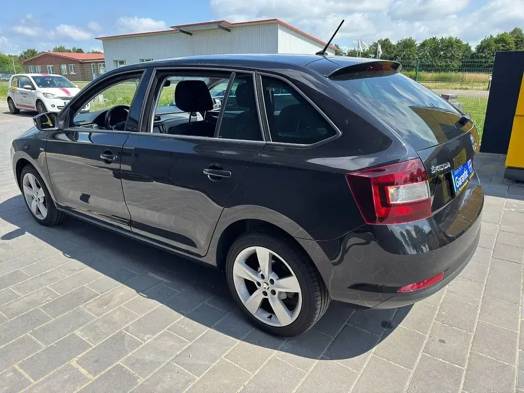 Gebraucht Skoda Rapid Clever 110 PS (80 kW) 2019 Schwarz Kleinwagen