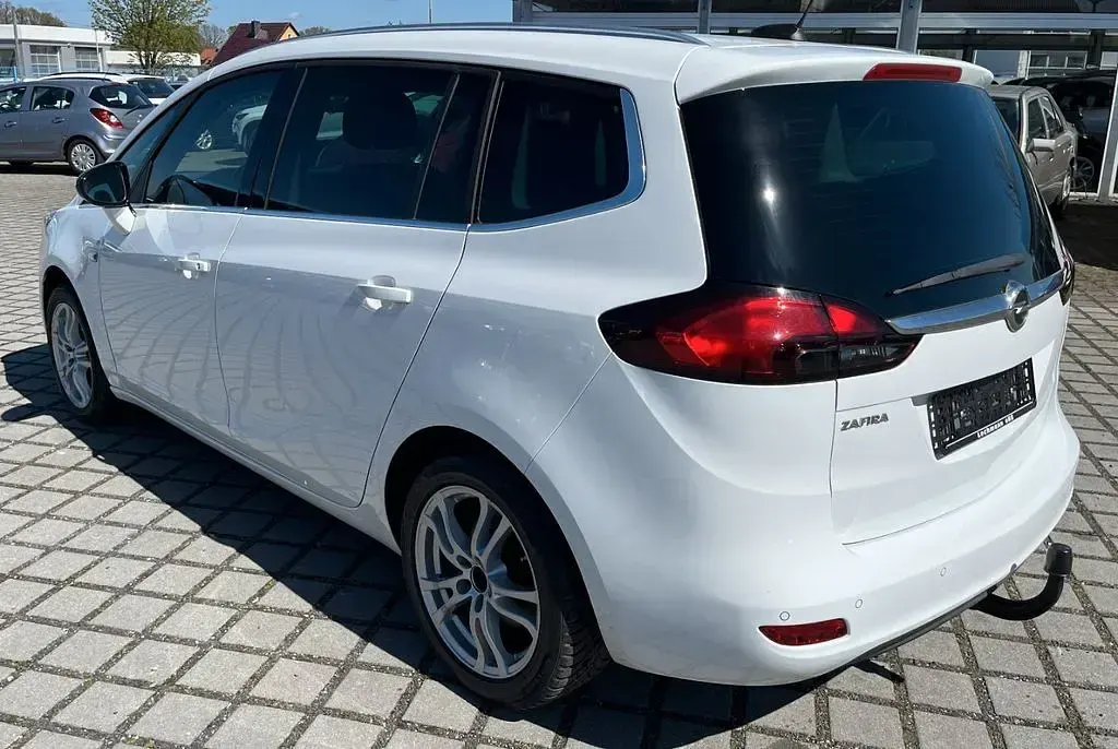 Gebraucht Opel Zafira 136 PS (100 kW) 2018 Weiß Van / Kleinbus