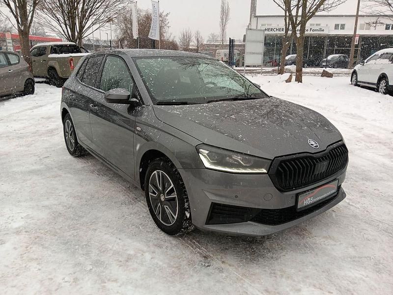 Gebraucht Skoda Fabia Tour 110 PS (80 kW) 2023 Grau Limousine
