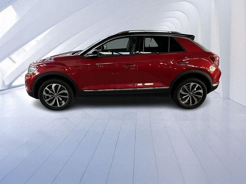 Neu VW T-Roc Style 150 PS (110 kW) 2025 Rot SUV