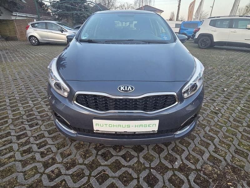 Gebraucht Kia Ceed 135 PS (99 kW) 2016 Blau Kleinwagen
