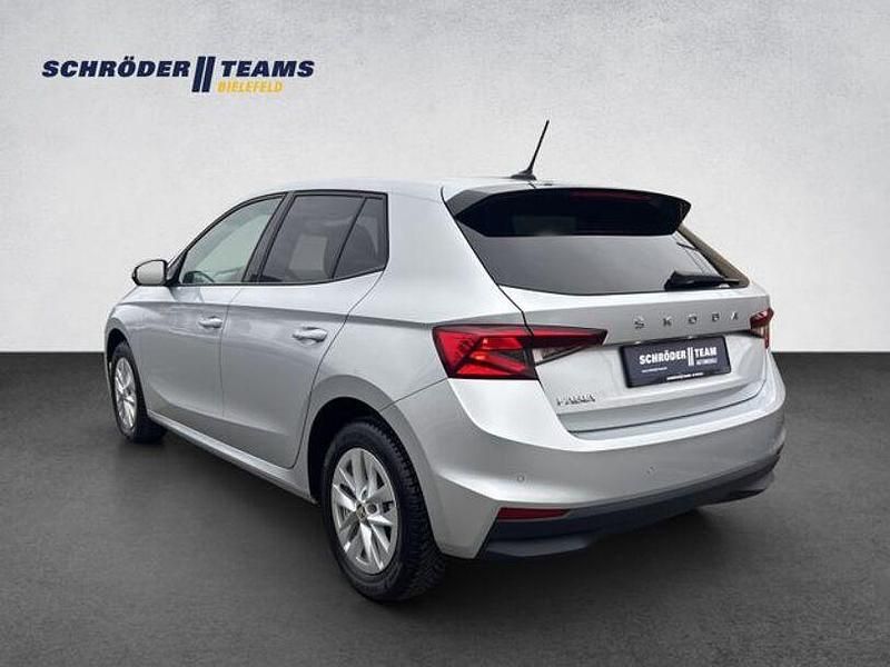 Gebraucht Skoda Fabia Ambition 95 PS (69 kW) 2022 Silber Kleinwagen