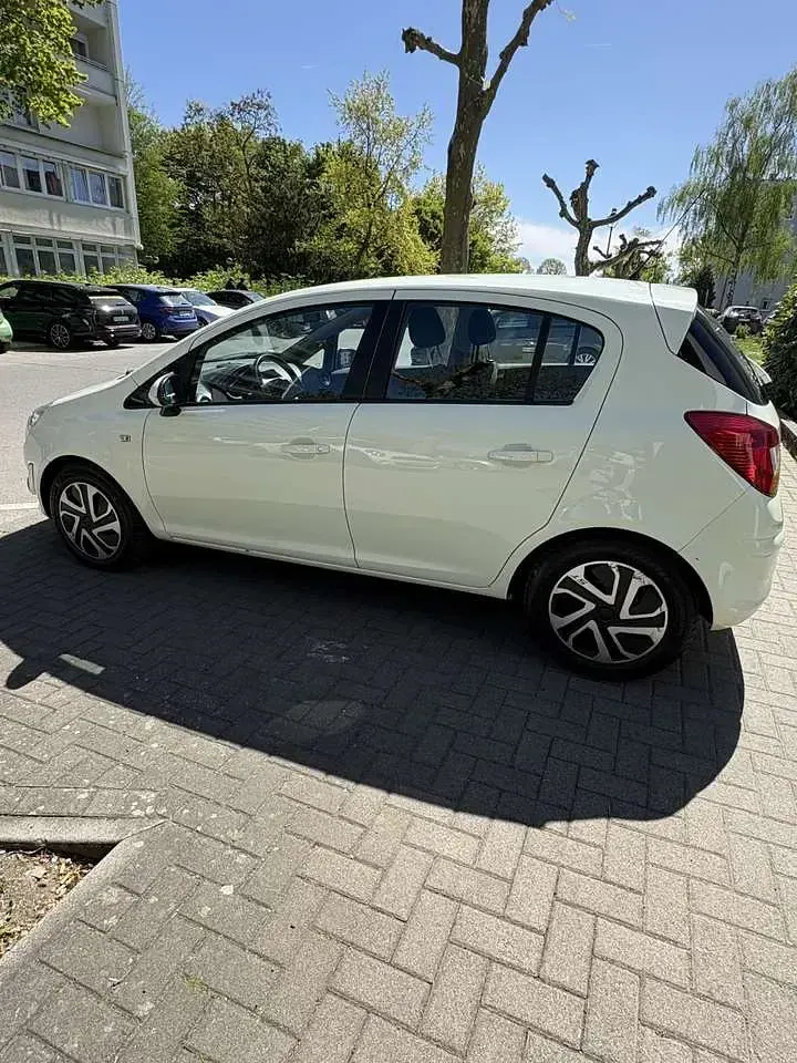 Gebraucht Opel Corsa Active 95 PS (69 kW) 2013 Kleinwagen