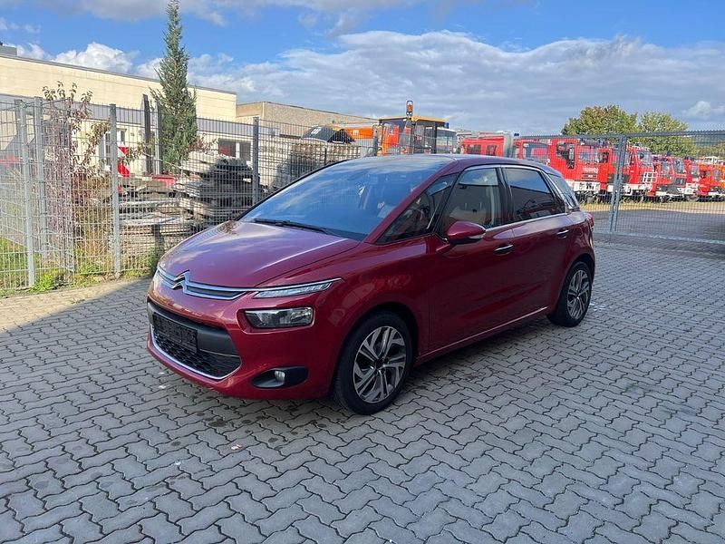 Rot Gebraucht 2014 Citroën C4 SpaceTourer Intensive Van / Kleinbus | 5.900 € (Guter Preis) - Bild 1/4