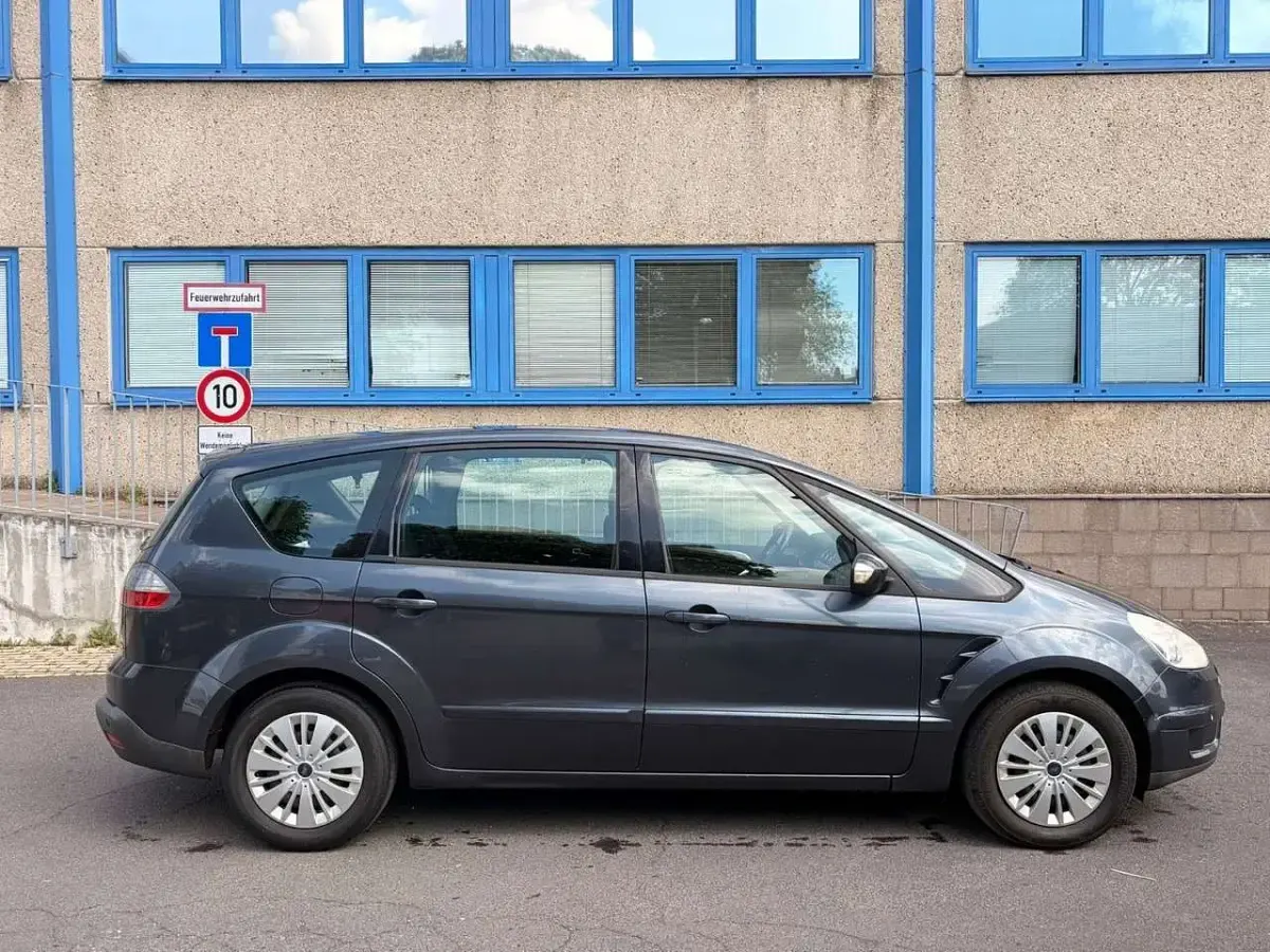 Gebraucht Ford S-MAX S 131 PS (96 kW) 2006 Grau Van / Kleinbus