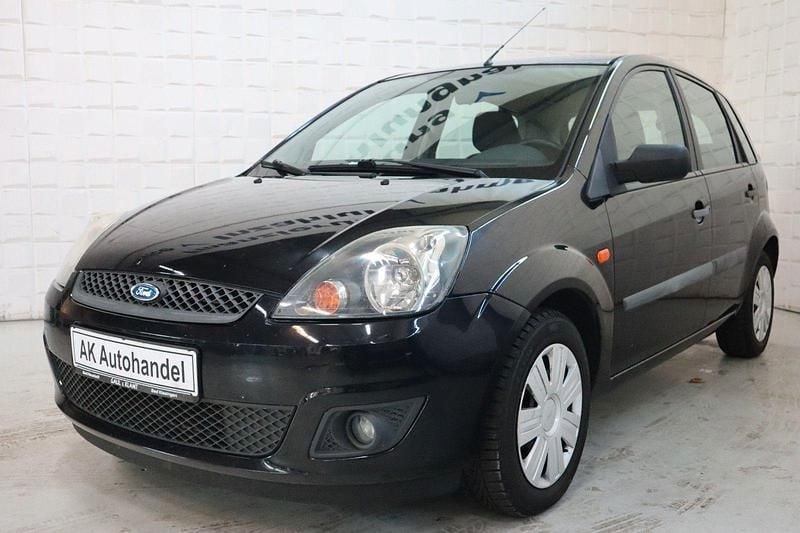 Schwarz Gebraucht 2008 Ford Fiesta Kleinwagen | 1.890 € (Fairer Preis) - Bild 1/4